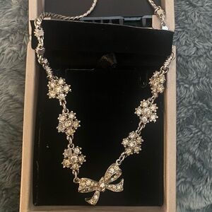 Vintage  Silver Floral Necklace